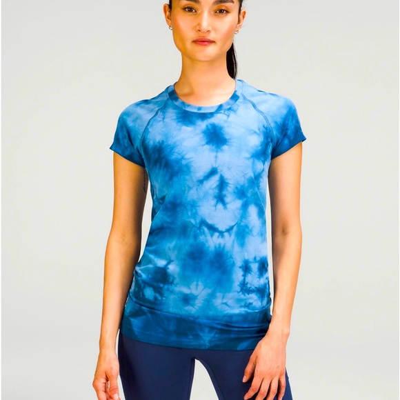 lululemon athletica Tops - Lululemon swiftly tech